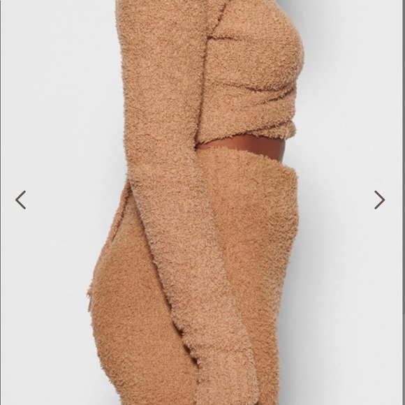 SKIMS cozy knit jogger & wrap top ( sold as a set) - Picture 7 of 12